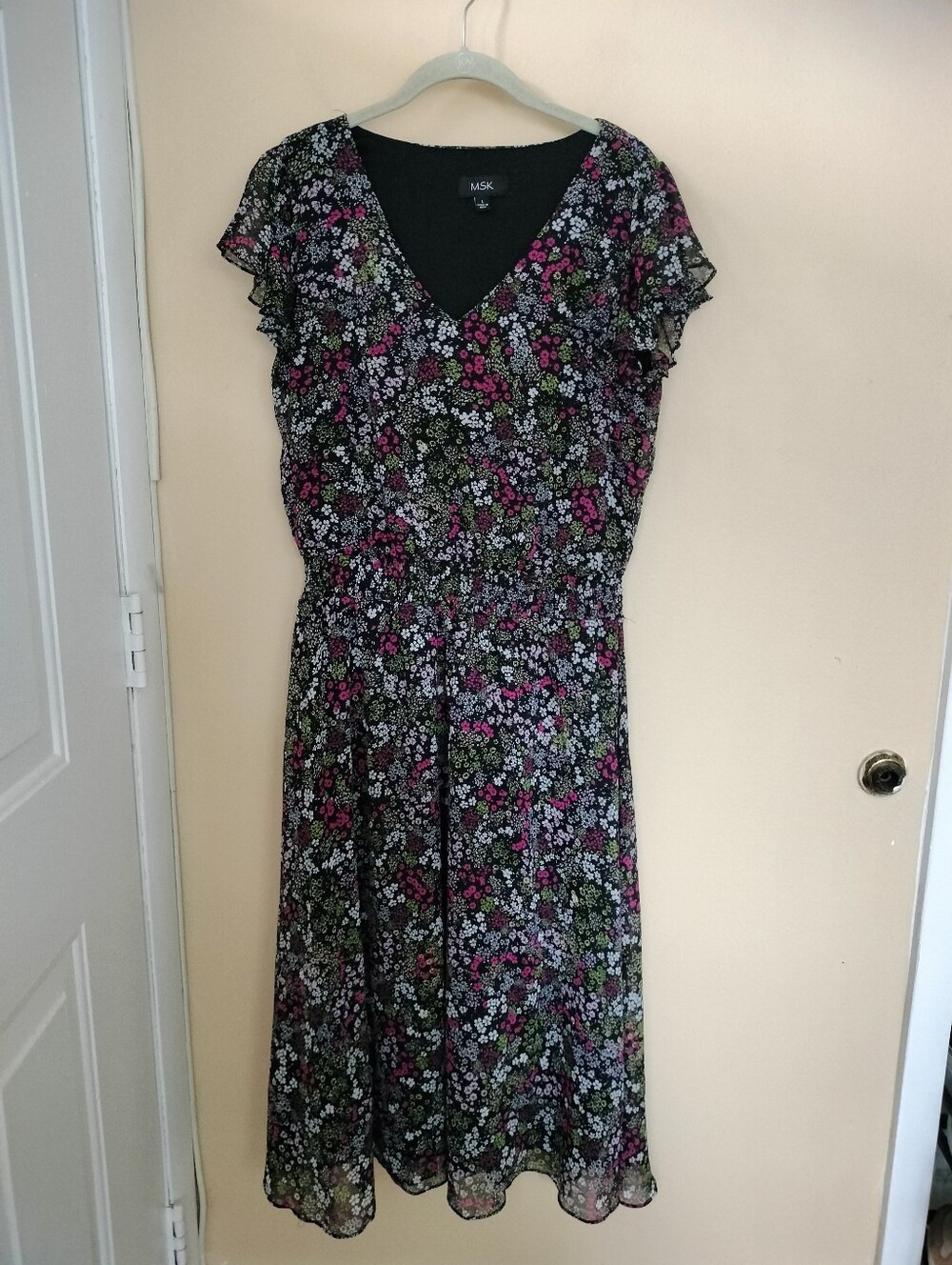 MSK Black Dark Floral Sheer Flutter Sleeves Smock Waist Dress L Wedding Guest